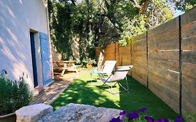 Gite La Quille - Maison De Hameau En Provence Pour 4 Personnes Avec Jardin Privatif